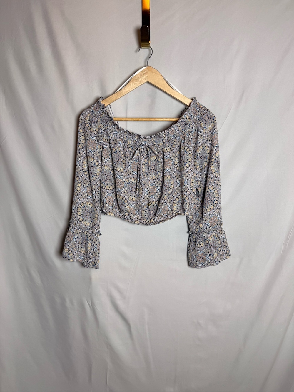 Floral Off-Shoulder Peasant Blouse in Dusty Blue